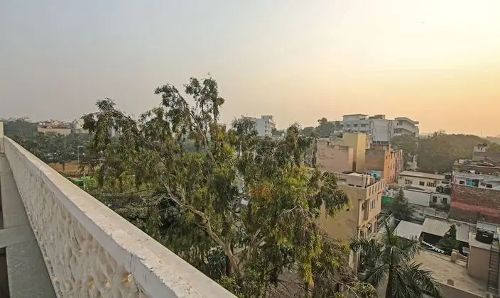Treebo Tryst Relax Inn Patel Nagar