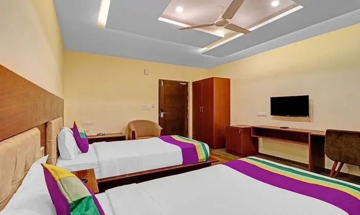 Treebo Tryst Runway Suites - Oda