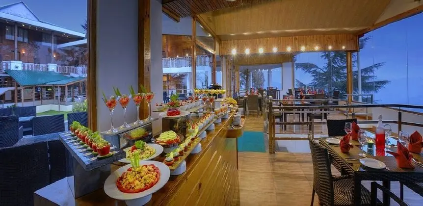 Treehouse Chail Villas - Yerinde Yemek