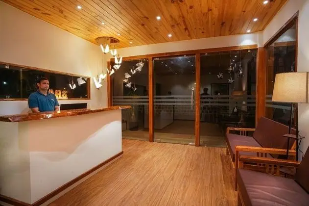 Treehouse MARS Beach Cottages - Lobi