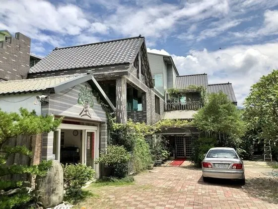 Treehouse