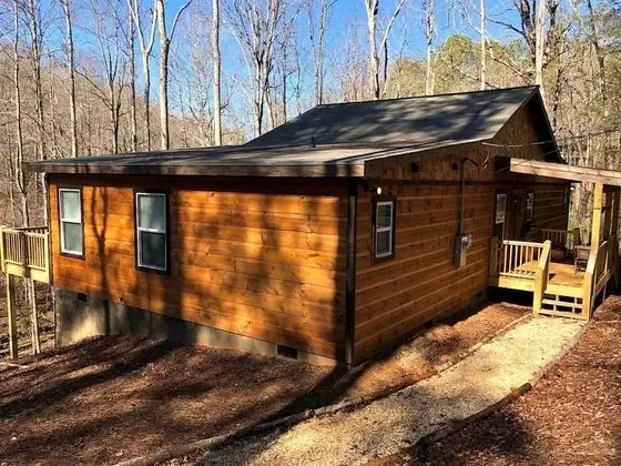 Treetops Retreat