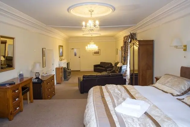 Trehellas House Hotel & Restaurant - Oda