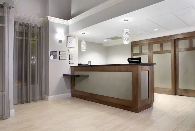 Trellis West Charlotte - Lobi