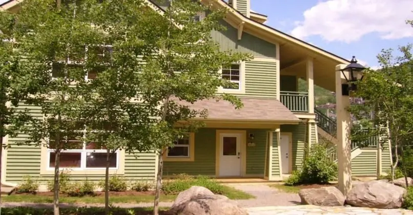 Tremblant-Les-Eaux - RVMT