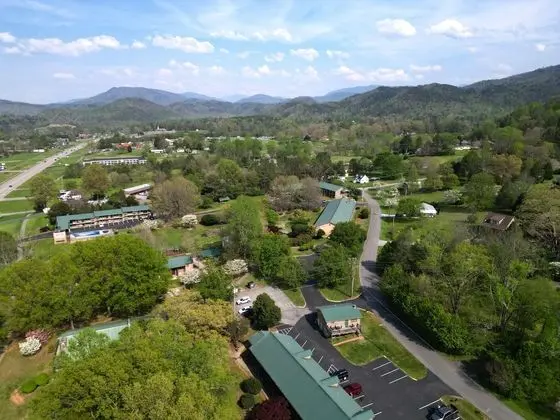 Tremont Lodge & Resort - Dış Mekan
