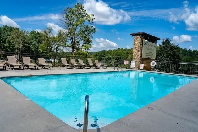 Tremont Lodge & Resort - Havuz