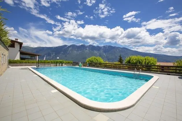 Tremosine Relax, Pool & Balcony Apartment