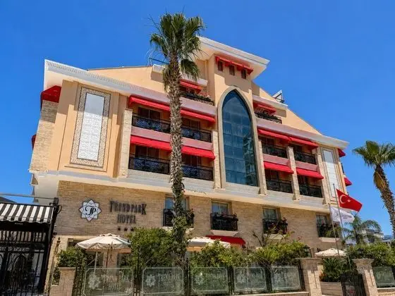 Trend Park Hotel - Dış Mekan