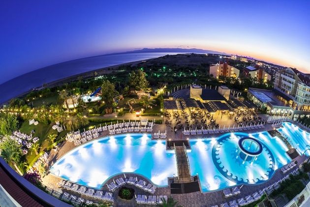 Trendy Aspendos BeachFotoğrafı