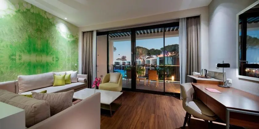 Trendy Lara Hotel - 2