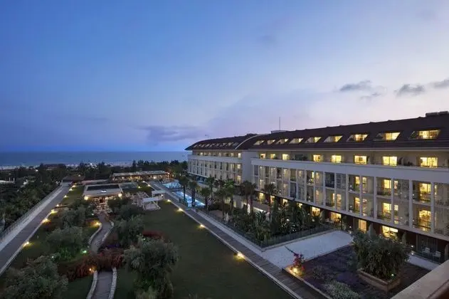 Trendy Verbena Beach