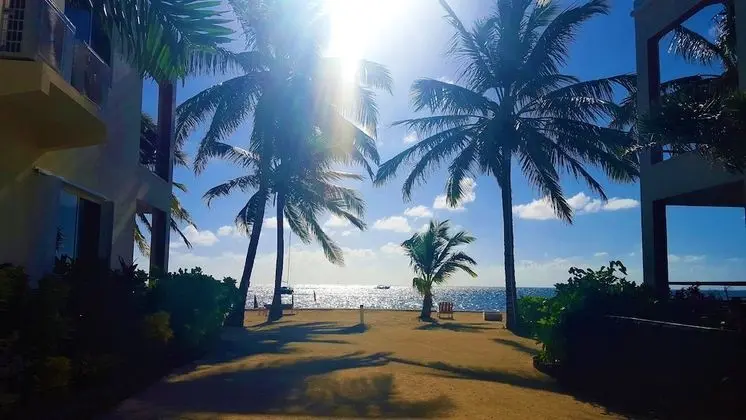 Tres Cocos Resort - Plaj