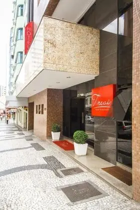 TREVI HOTEL & BUSINESS