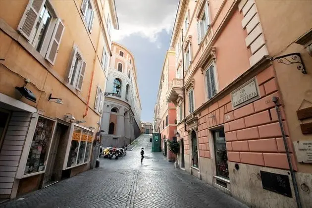 The Trevi Fountain and Spanish Steps Experience
