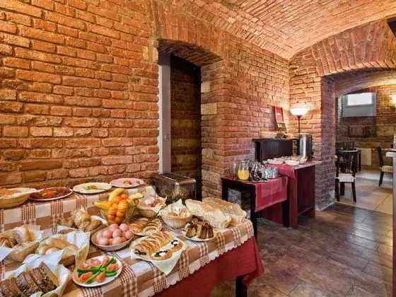 Hotel Trevi - Yeme / İçme
