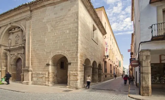 TRH Ciudad de Baeza - Dış Mekan