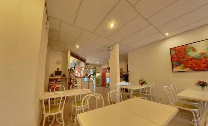 Hotel Triotel - Lobi