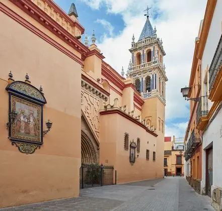 Triana House