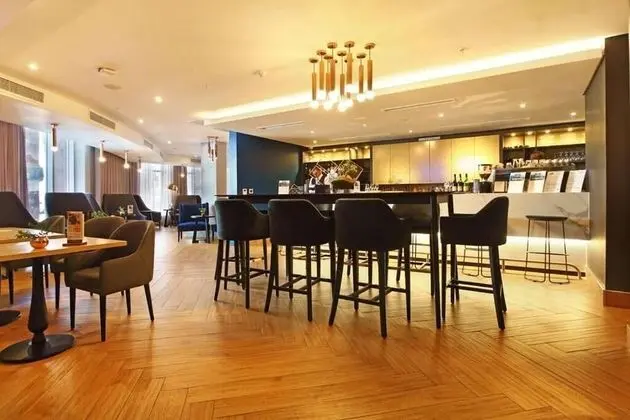 Triangle Luxury Suites - Yerinde Yemek