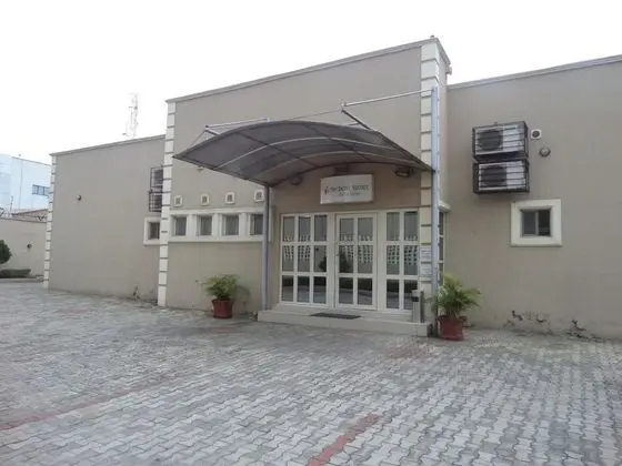Triedent Suites
