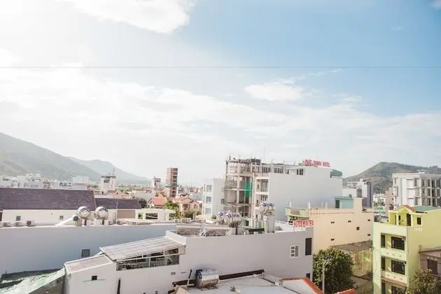 Trieu Hoang Hotel