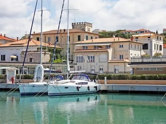 Trilocale San Vincenzo - Oda