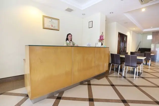 Triniti Hotel Batam - Lobi