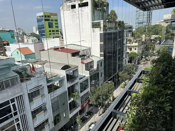 TRIPLE E HOTEL Metro Ben Thanh - Oda