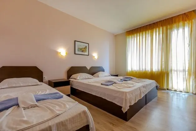 Triple Room in Dafinka Guest House - Öne Çıkan Resim