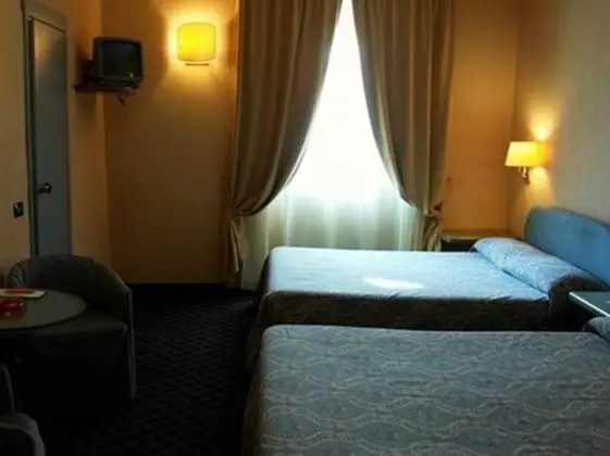 Hotel Tripoli - Genel
