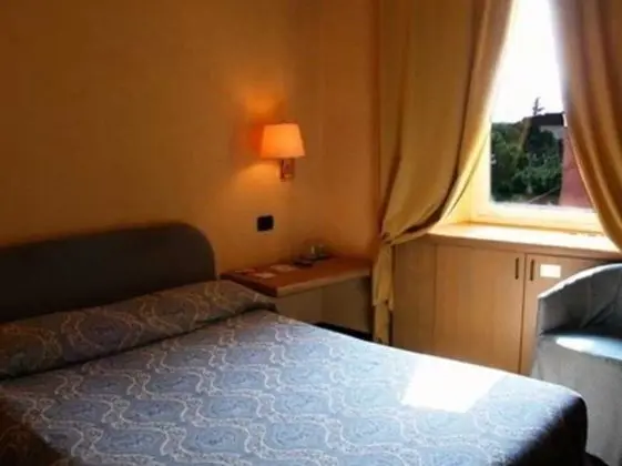 Hotel Tripoli - Genel