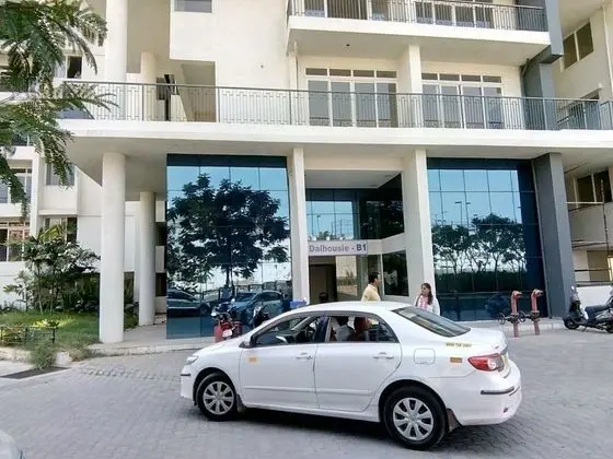 TripThrill Maytas Hill Apartments - Dış Mekan