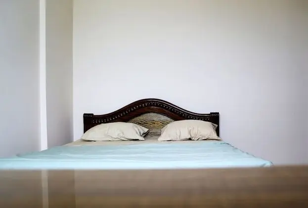 TripThrill Maytas Hill Apartments - Oda