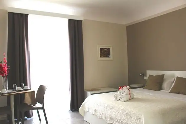 Triscele Glamour Rooms