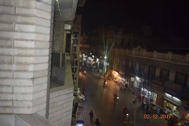 Trishul Hotel