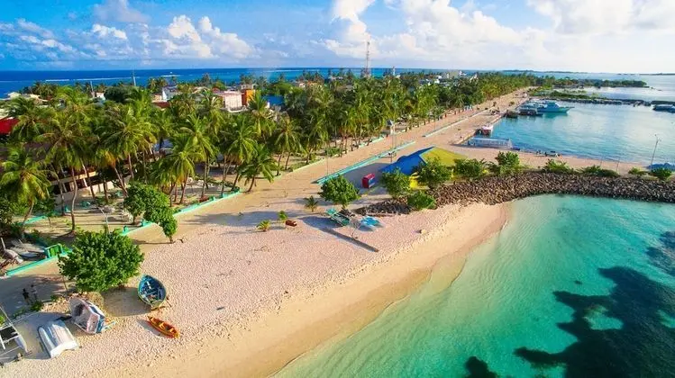 Triton Beach Hotel & Spa - Plaj