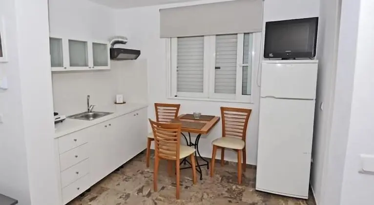 Triton Hotel & Bungalows - Mutfak