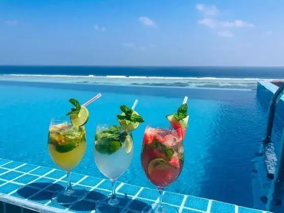 Triton Prestige Seaview and Spa - Havuz