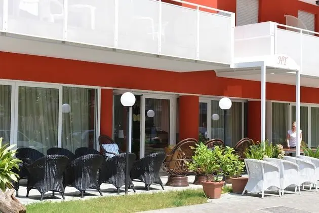 Hotel Tritone
