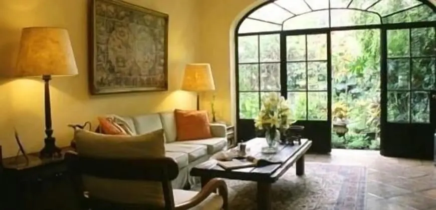 Trocadero Suites - Lobi
