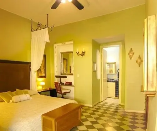 Trocadero Suites - Oda