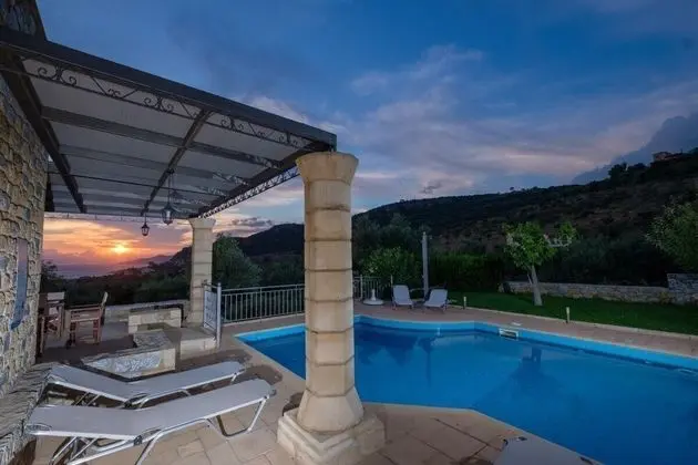 TROCHALO VILLAS