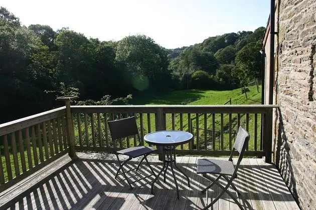 Troedyrhiw Holiday Cottages - Dış Mekan