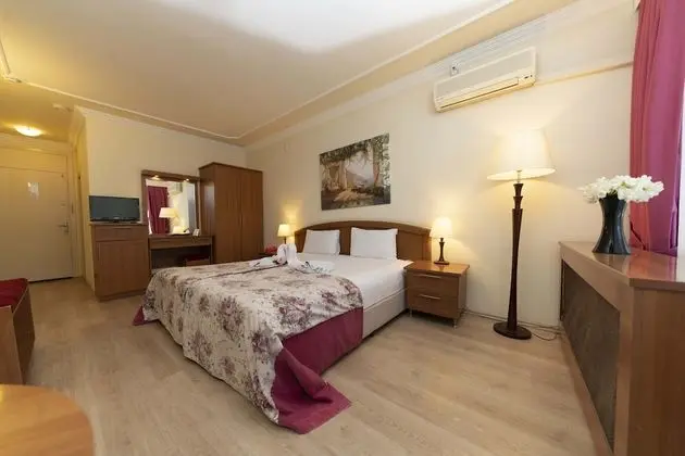 Troia Tusan Hotel - Oda