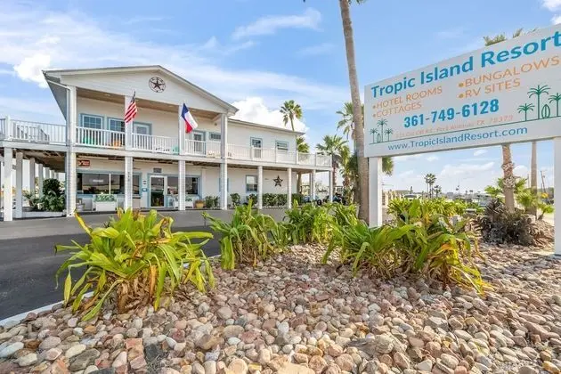 Tropic Island Resort - Dış Mekan