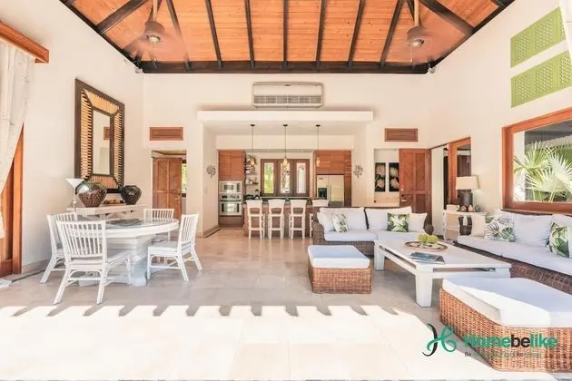 Tropical 3BR Villa at Green Village B87 - Oda