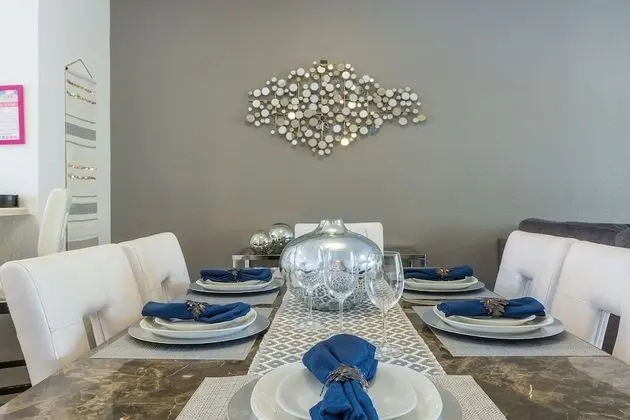 Tropical Dreams Townhome 3 Bedroom Condo by Redawning - Yerinde Yemek