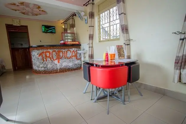 Tropical Savannah Guesthouse - Yerinde Yemek