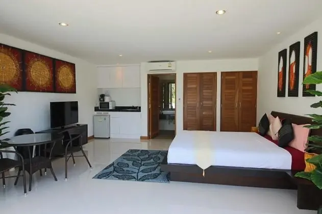 Tropical Sea View Residence